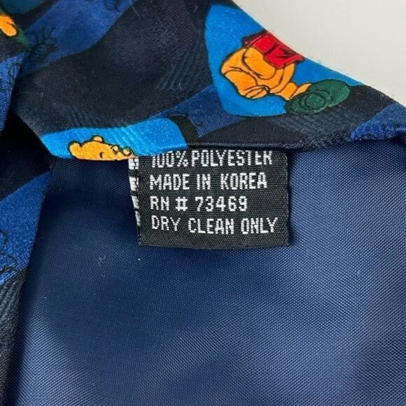 Winnie the Pooh Disney Head in Honey Pot Eating Neck Tie Made in Korea - Picture 6 of 8